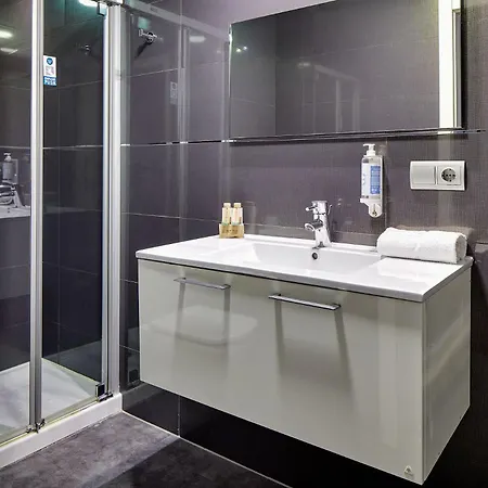 The Collection - Gros Arena Ii *